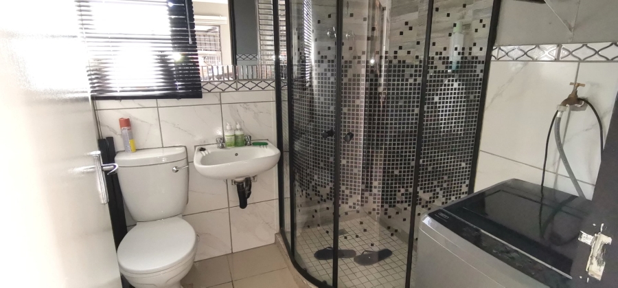 2 Bedroom Property for Sale in Raceway Free State